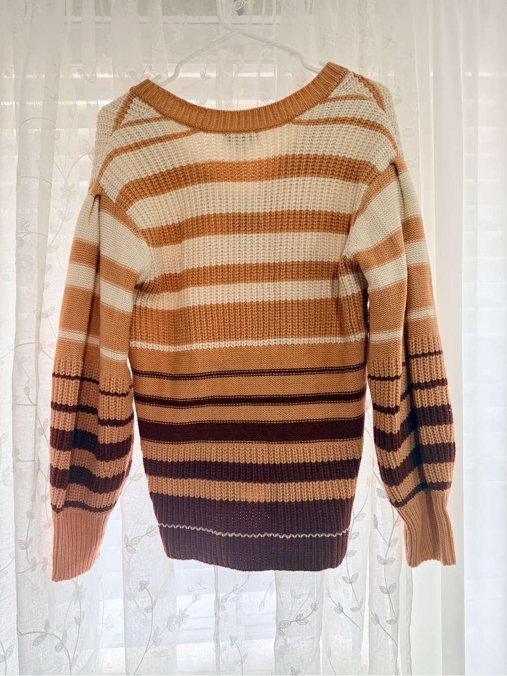 Jessica Simpson V-neck Sandstone Elmira Striped Sweater - Picture 4 of 6